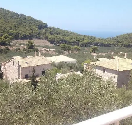 Revera 3*